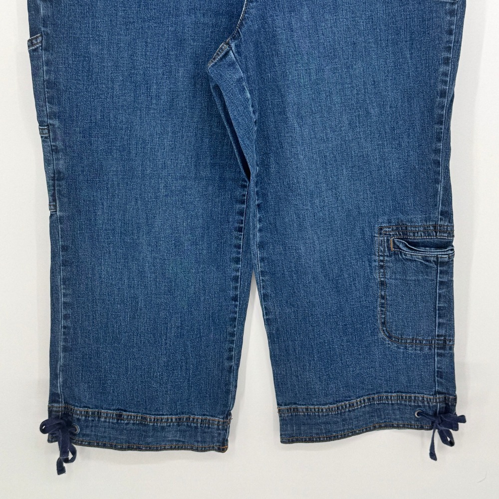 Coldwater Creek Womens Blue Denim Cargo Capri Jeans Size 8 Cropped Leg Tie - Picture 3 of 14